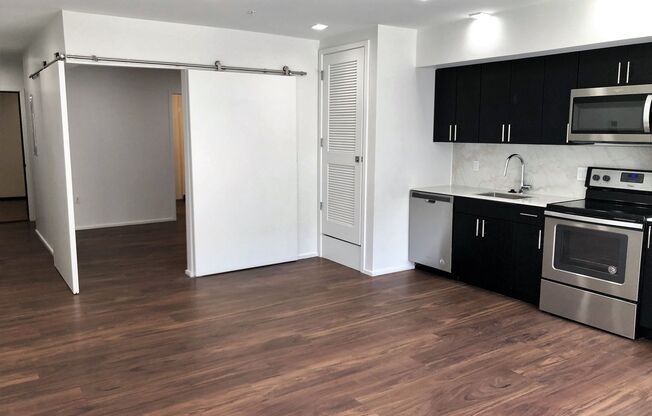 1 bed, 1 bath, 518 sqft, $1,705, Unit 506