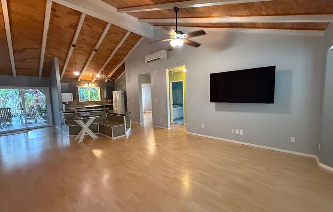 Dog Friendly 3 Bed / 2 Bath Home with Backyard Oasis