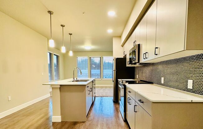 1 bed, 1 bath, 453 sqft, $2,150, Unit 426-201