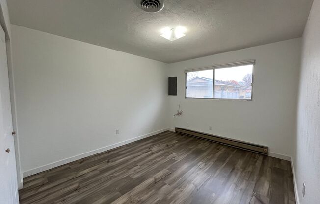 3 beds, 1 bath, 1,125 sqft, $1,995, Unit 604 McMurray Street