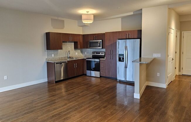 1 bed, 1 bath, 881 sqft, $1,700, Unit 302