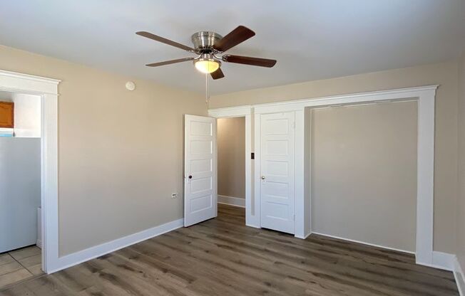 Studio, 1 bath, 413 sqft, $1,595, Unit 11