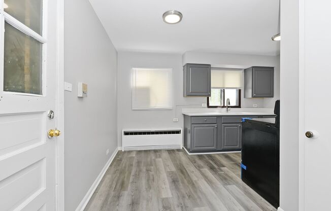 1 bed, 1 bath, 580 sqft, $1,529, Unit 10549-3S