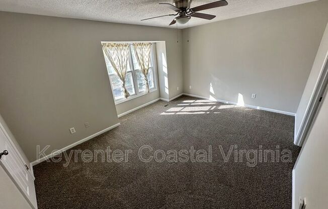 2102 QUEEN ANNES CT