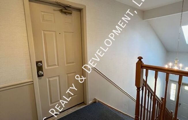 3 ABERDEEN CT