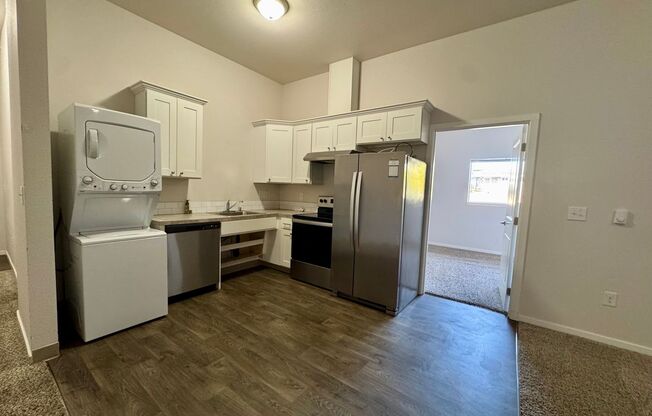 LBW - 1101 Pacific Ave N