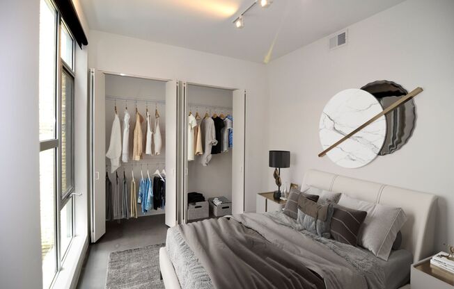 3 beds, 2 baths, 1,300 sqft, $3,995, Unit 408