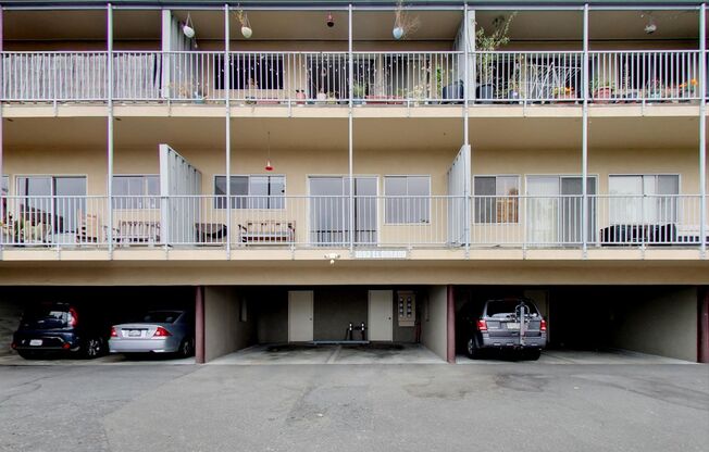 1 bed, 1 bath, 706 sqft, $2,775, Unit APT. 04