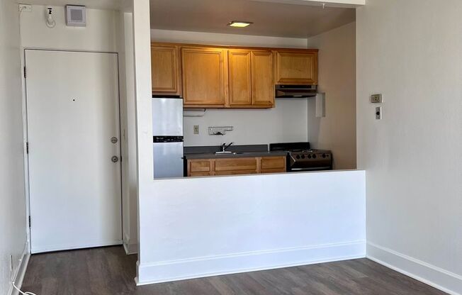 280 Island Avenue Unit 601  - This Unit Will Stand Out from the Rest!
