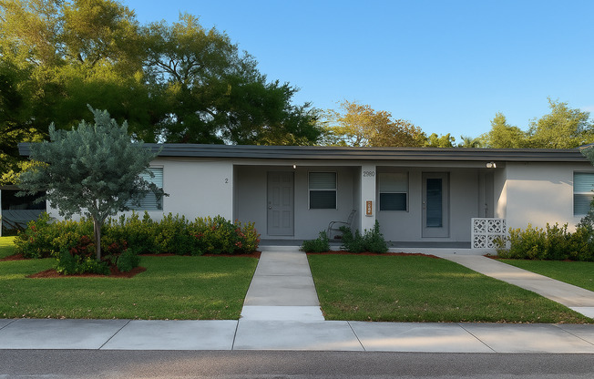 5819 Polk St Hollywood, FL 33021