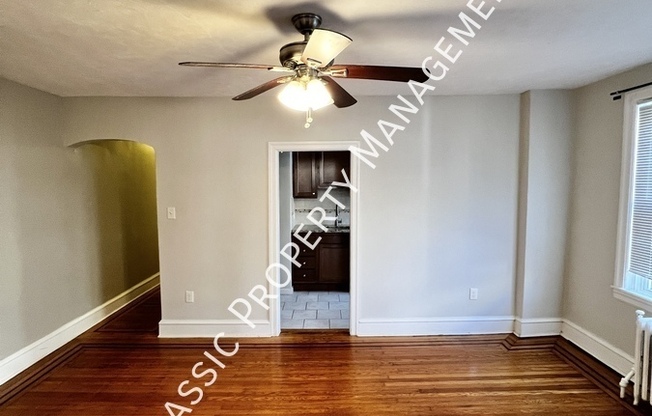1504 DELAWARE AVE