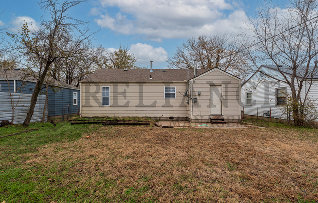 1646 South Vine Street