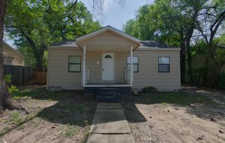 4243 E Whitney