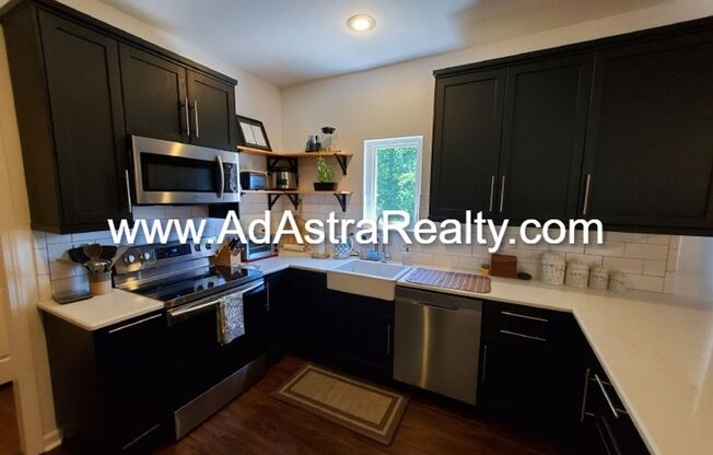 2 beds, 3.5 baths, $1,900