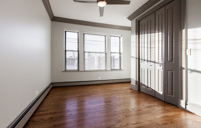 2 beds, 1 bath, $1,925, Unit 4846-3