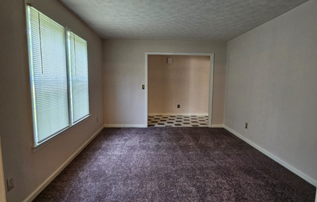 1011 BROOKWOOD DR