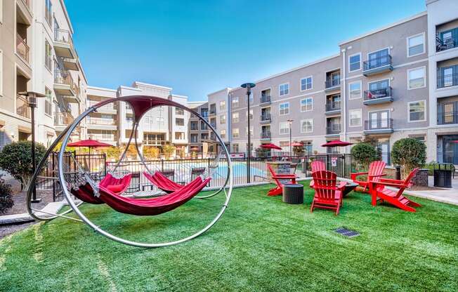 Carillon apartments in Nashville, TN photo of outdoor social area