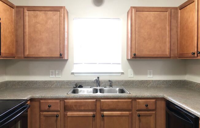 2 beds, 2 baths, 1,131 sqft, $1,475, Unit 2782-6