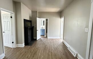 2 beds, 1 bath, 740 sqft, $950