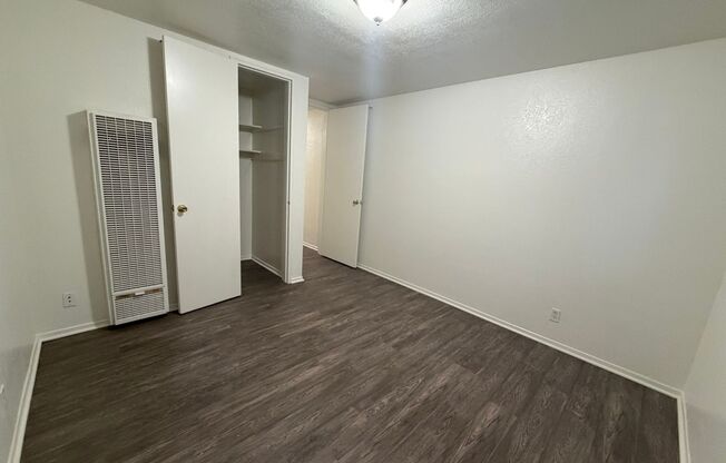 2 beds, 1 bath, 915 sqft, $2,765, Unit 5003A