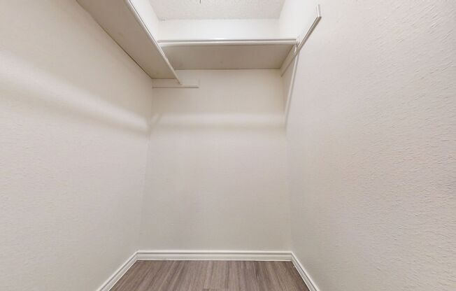 Studio, 1 bath, 474 sqft, $939, Unit 301