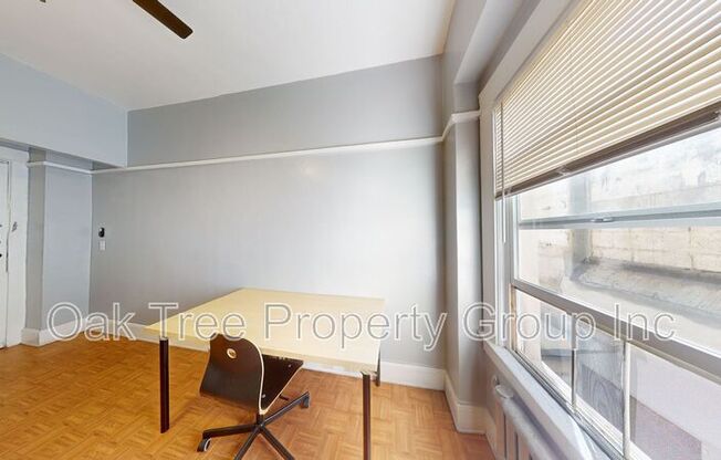 Studio, 1 bath, 146 sqft, $1,050