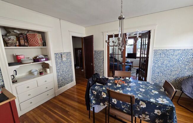 Comfortable 3-Bedroom Living with Outdoor Retreat in Brighton