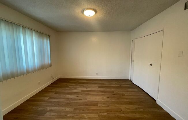 1 bed, 1.5 baths, 700 sqft, $1,875, Unit Unit 4