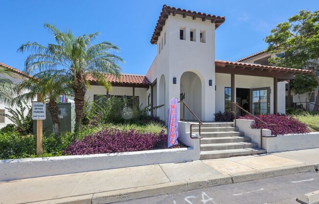 1 bed, 1 bath, 668 sqft, $2,295, Unit E20