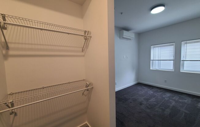 2 beds, 1 bath, 745 sqft, $2,095, Unit 8513-201