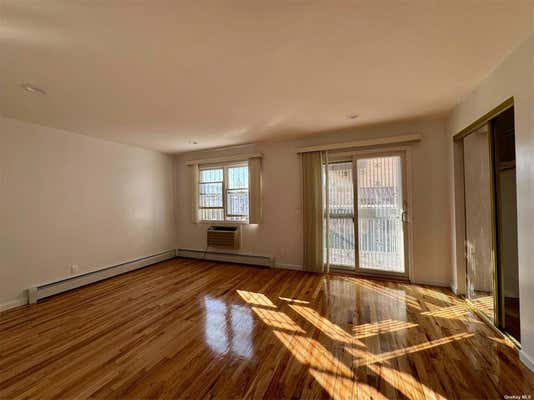 3 beds, 2 baths, 1,200 sqft, $3,000, Unit 1