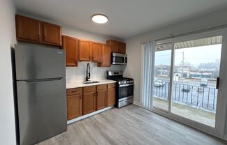 1 bed, 1 bath, 600 sqft, $1,425, Unit B - 38