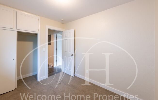 2 beds, 1 bath, 736 sqft, $1,245, Unit 108 SE 6th #9