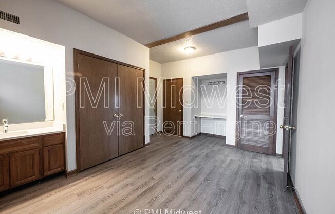 2 beds, 2 baths, 1,525 sqft, $1,199, Unit 1a