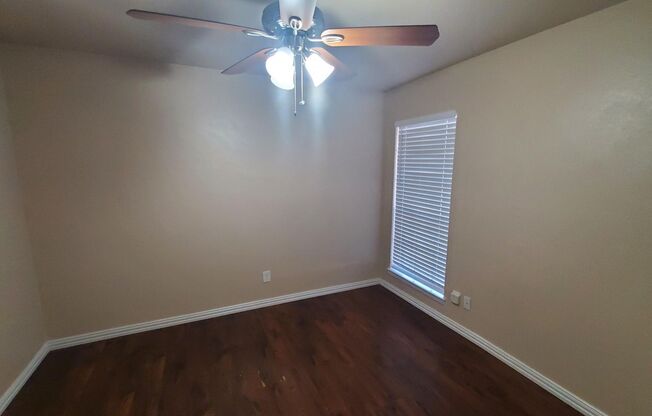 Move in ready Duplex!  Garland ISD