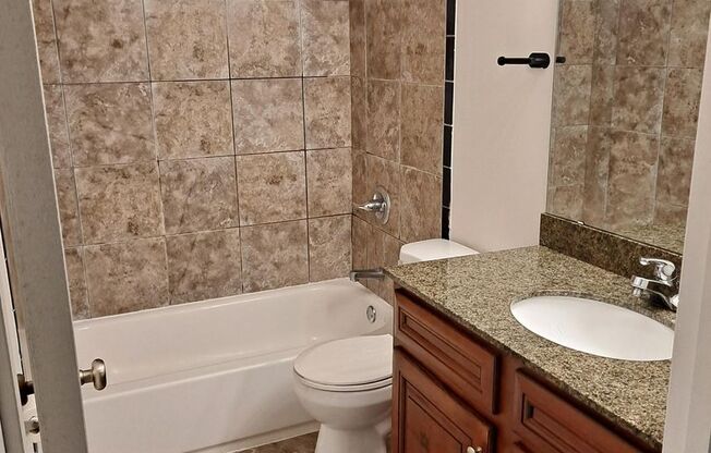 2 beds, 1.5 baths, 1,020 sqft, $1,395, Unit 09847