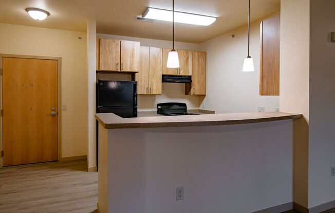 2 beds, 2 baths, 941 sqft, $1,545, Unit 626-202