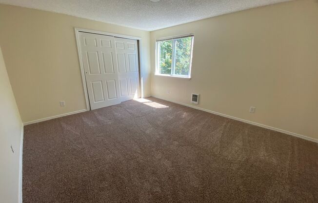 3538 Northwest Ave #20