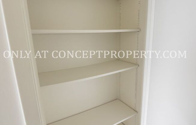 2 beds, 1.5 baths, 1,040 sqft, $1,249, Unit 17