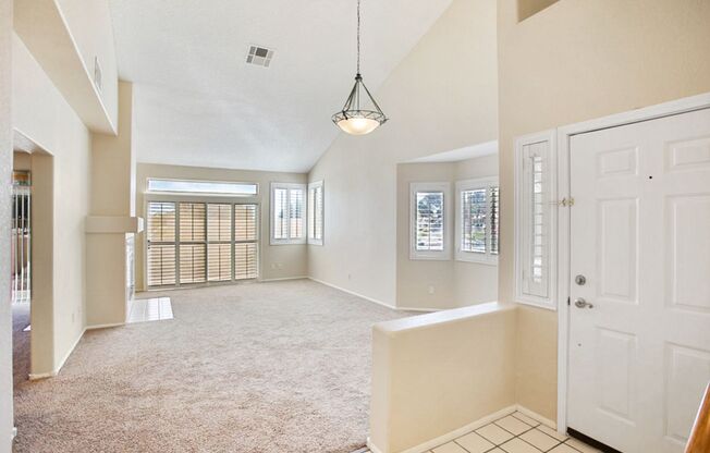 3 Bedroom Painted Desert Golf Community Townhome