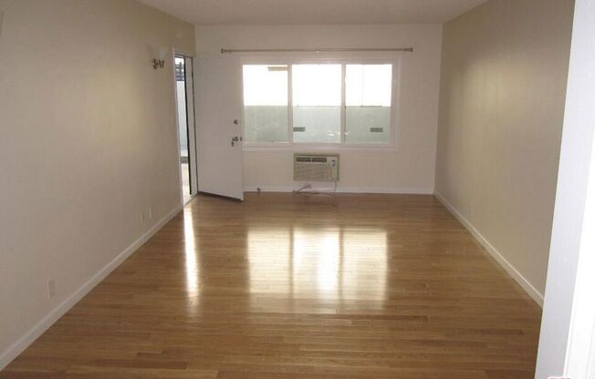 Studio, 1 bath, $1,675