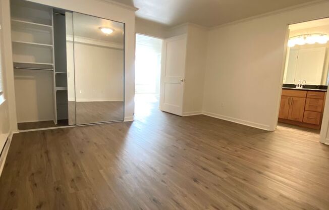 Golf View Apartments