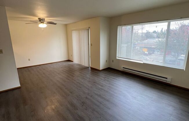 2 beds, 1 bath, 841 sqft, $1,850, Unit 315