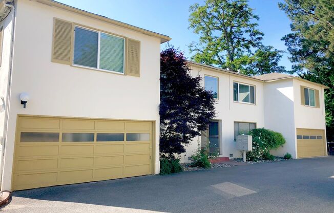 Laurel Oaks Apartments