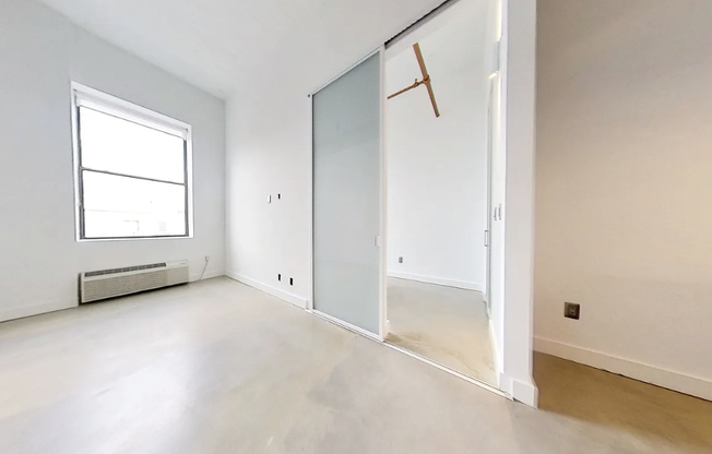 44 BERRY ST