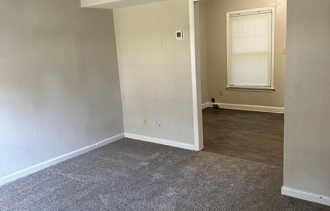 2 beds, 1 bath, $1,000