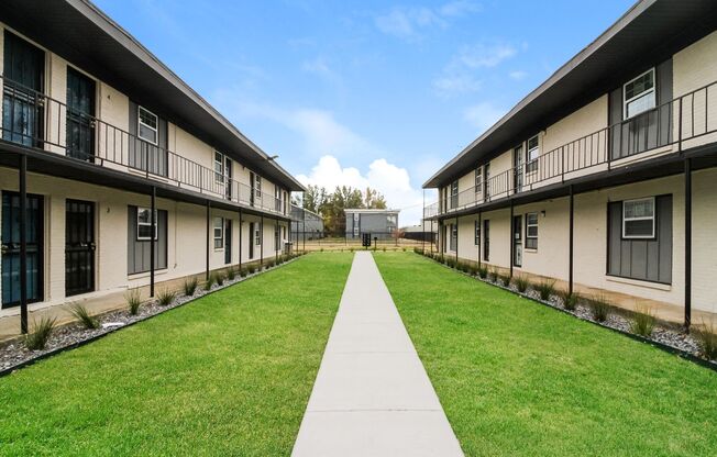 1 bed, 1 bath, 650 sqft, $790, Unit 1080-2