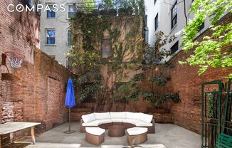324 PEARL ST