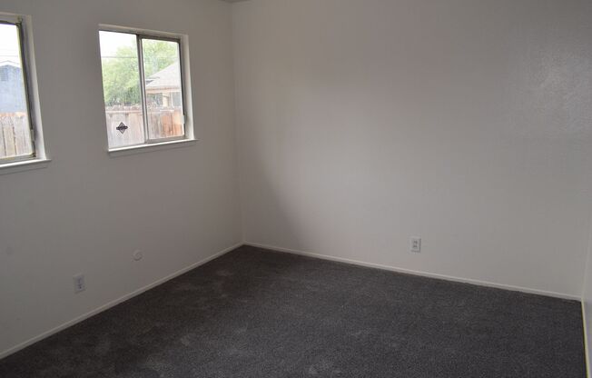 2 beds, 1 bath, $1,950