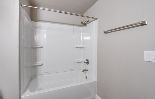 2 beds, 1.5 baths, 1,120 sqft, $1,399, Unit TH 2410-03